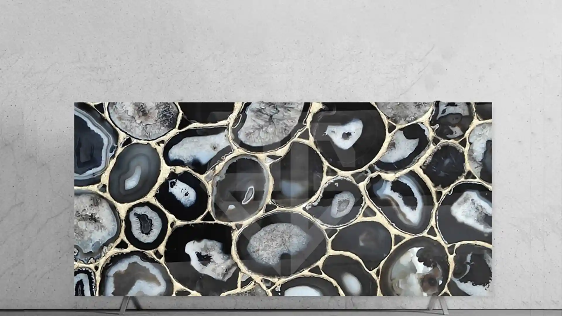 Black Agate With Gold